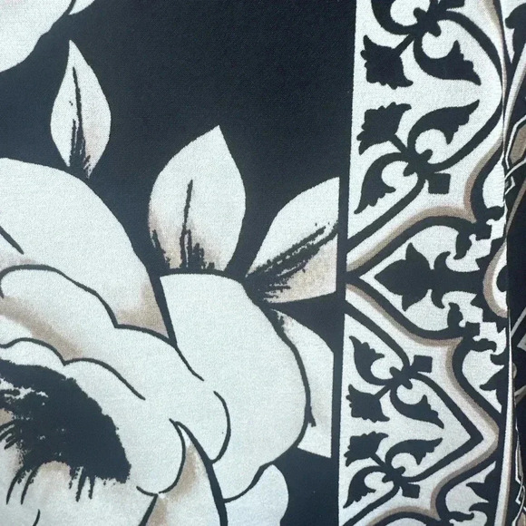 White House Black Market floral and scroll print dress size small - Picture 7 of 10